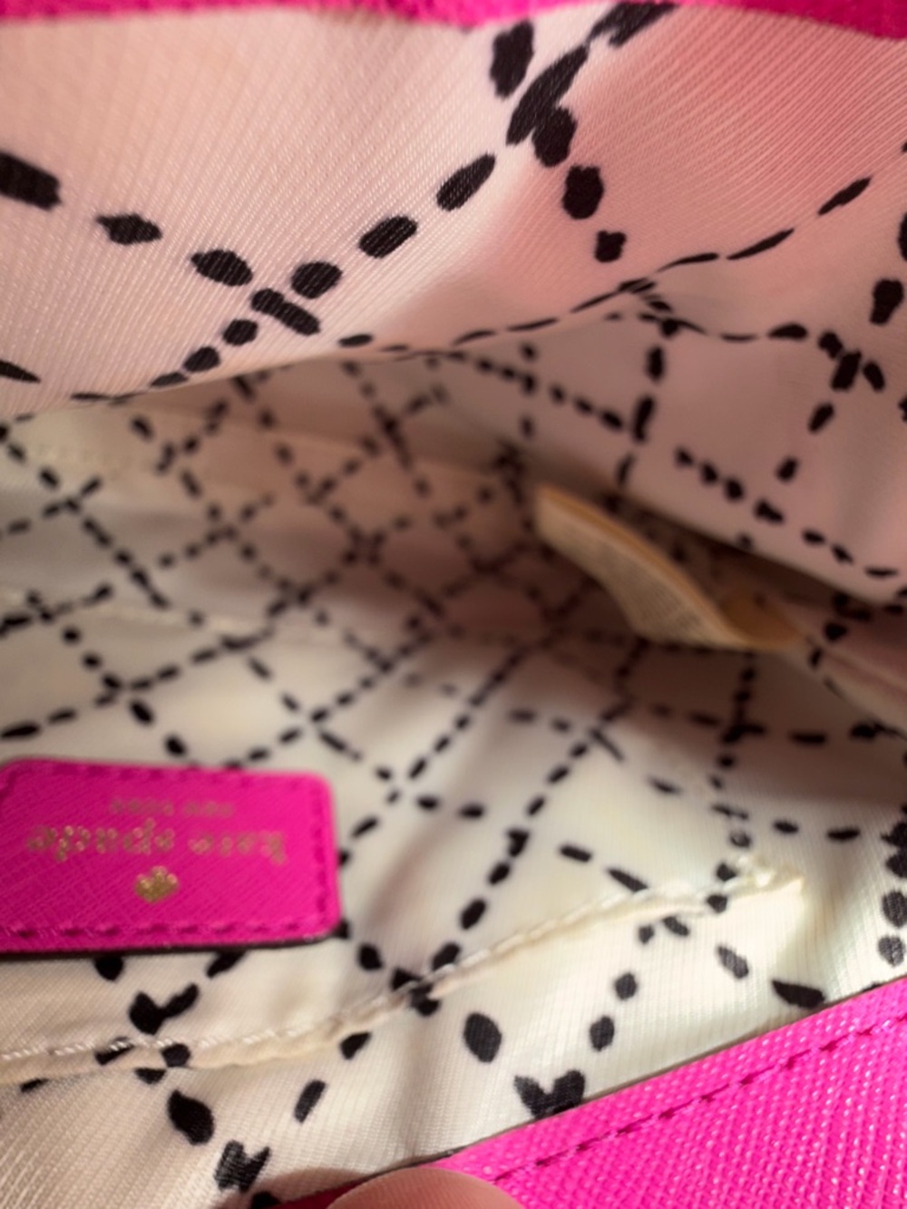 Kate Spade Hot Pink Mini Crossbody bag with flawless long strap - one flaw🩷 - Picture 10 of 16